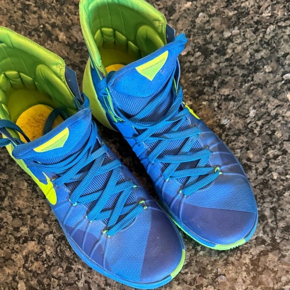 Nike 2015 Hyperdunk Zoom Blue and Neon Green High-Top Sneakers EUC 10.5